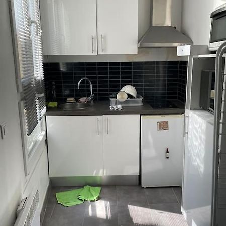 Appartamento Paris 8Th, Bright, Very Good Location Esterno foto